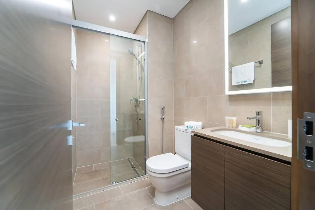 Intimate Apartment With Scenic View Of Dubai Creek